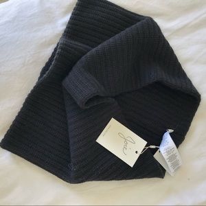 BRAND NEW JOIE INFINITY SCARF
